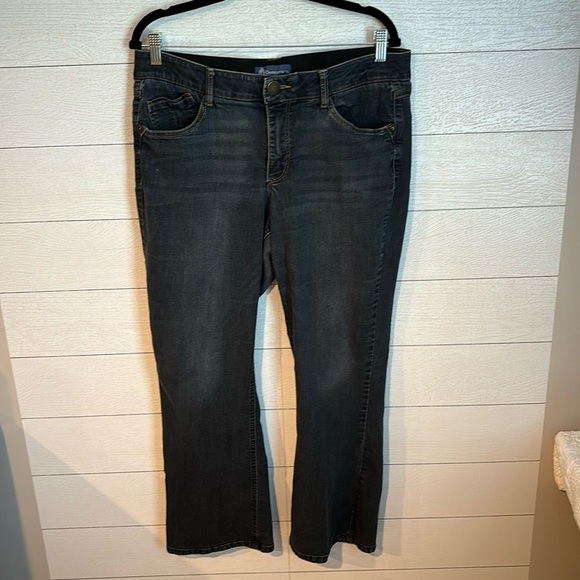 Democracy Denim - Democracy Women's "Ab Solution" Dark Wash Boot Cut Jeans Size 14P Western Boho